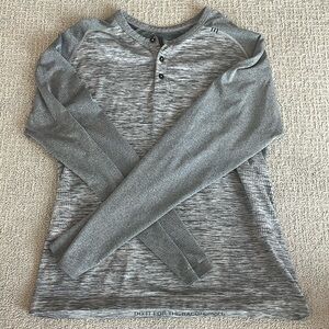 Lululemon Men Shirt - Medium